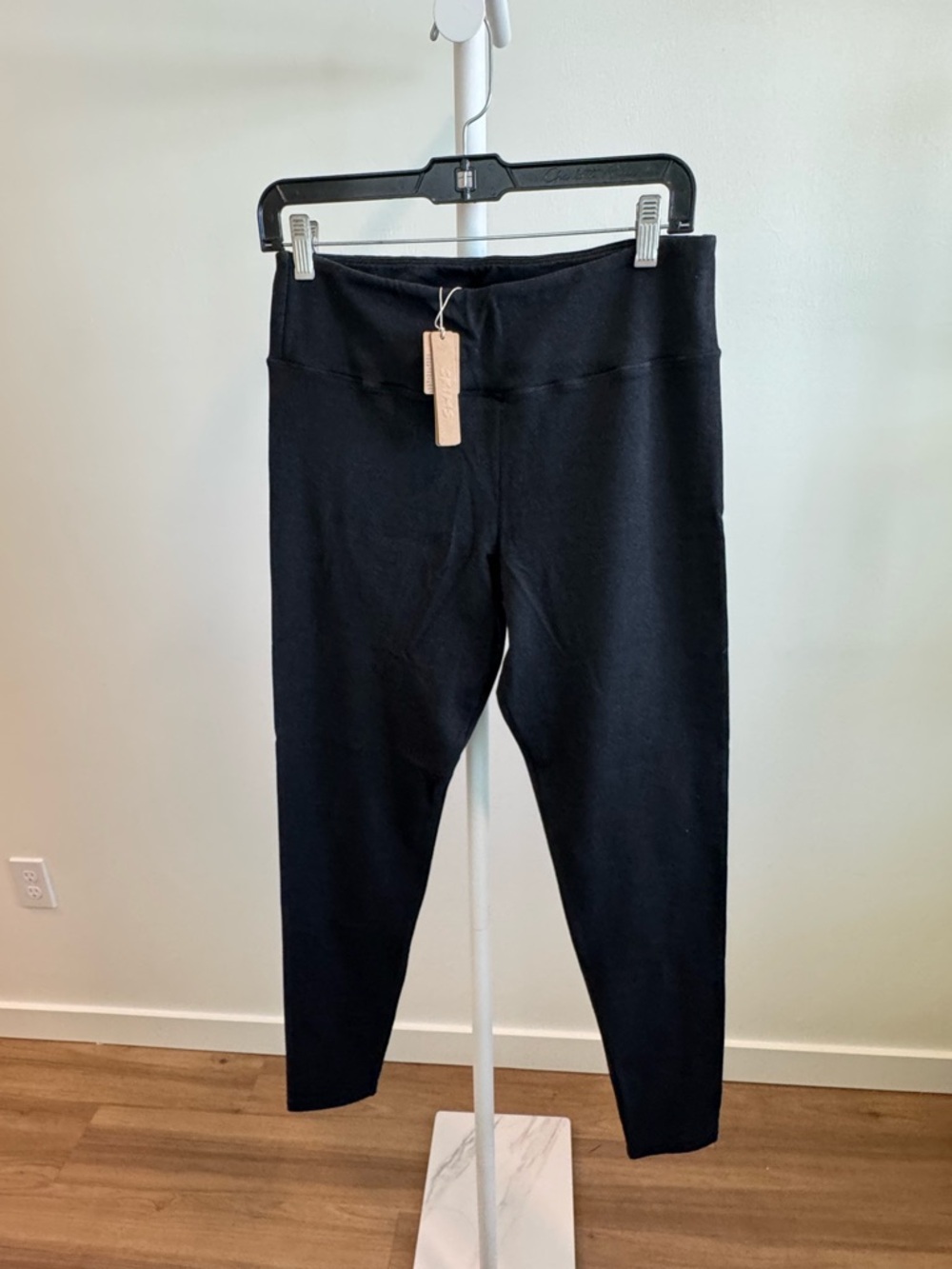 Skims NWT Women’s Black High-Waist Leggings size XL